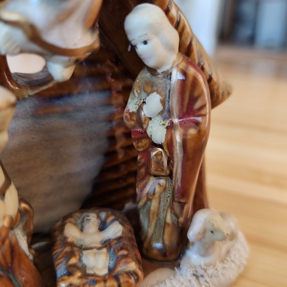 Vintage Ceramic Nativity Scene Christmas Figurine Statue Holiday Decor Creche - Picture 2 of 11